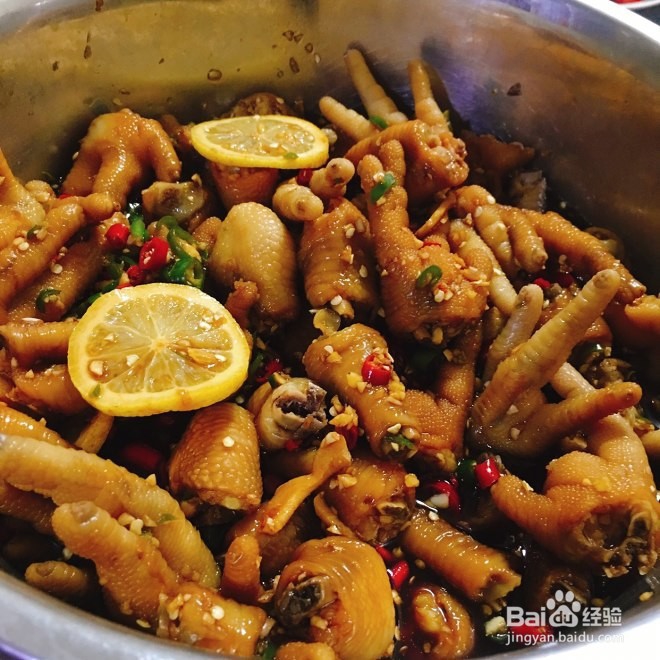 停不下来的秘制凉拌鸡爪