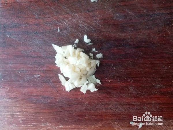 如何做出好吃美味开胃下饭的蒜蓉生菜