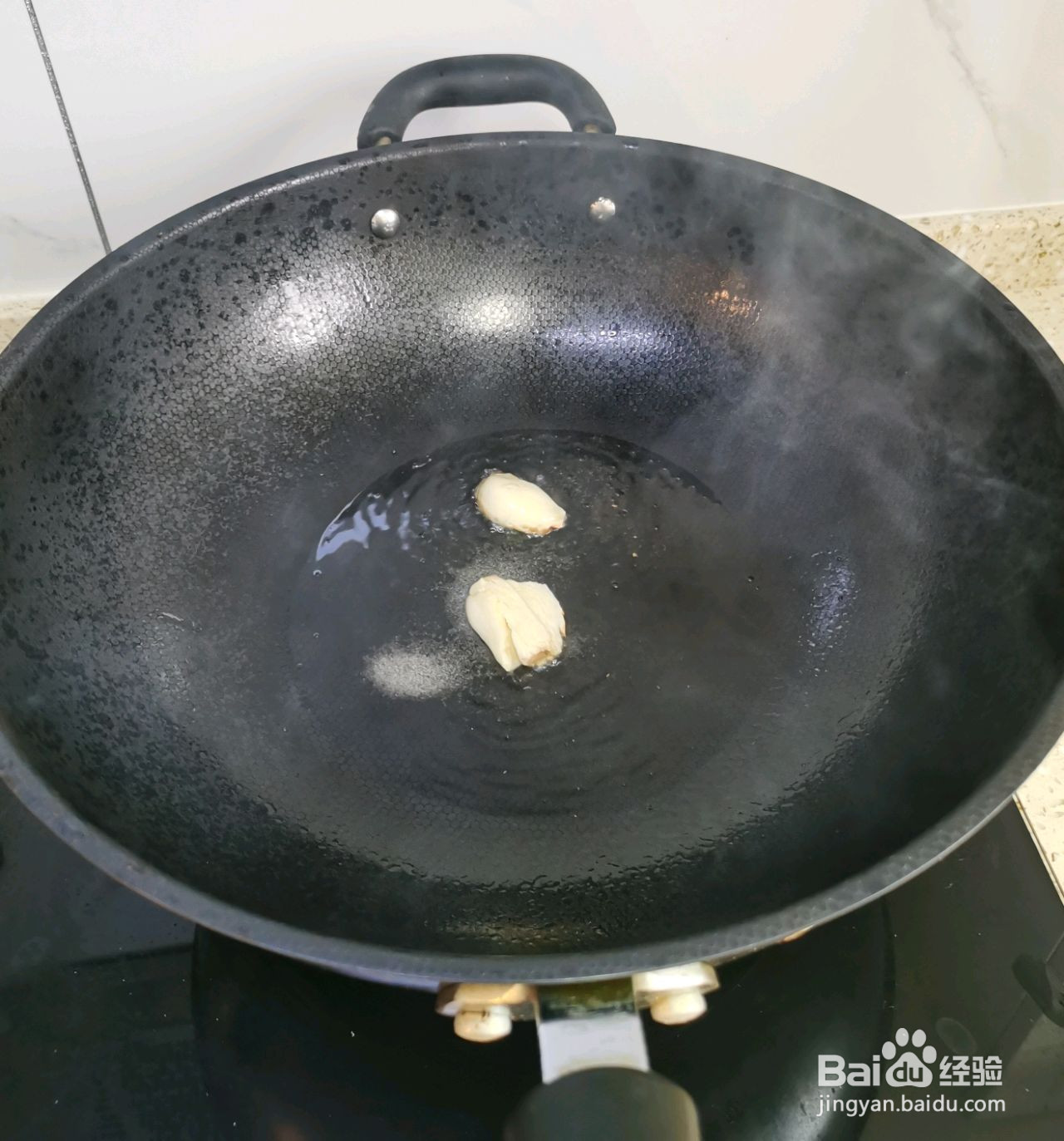 蒜味笋干炒葫芦的做法