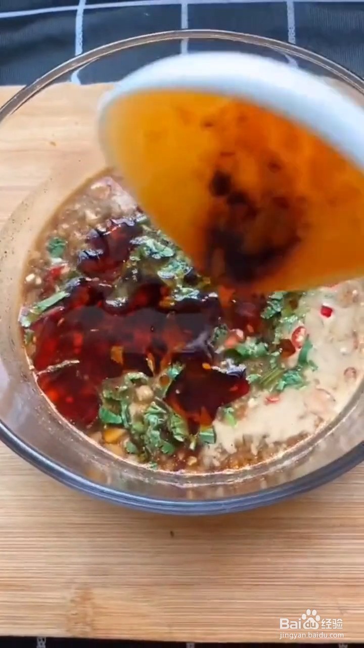 如何制作凉拌鸡腿