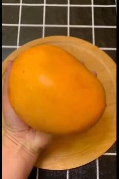 健康美味芒果布丁