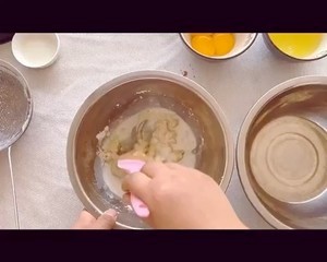 戚风蛋糕的做法