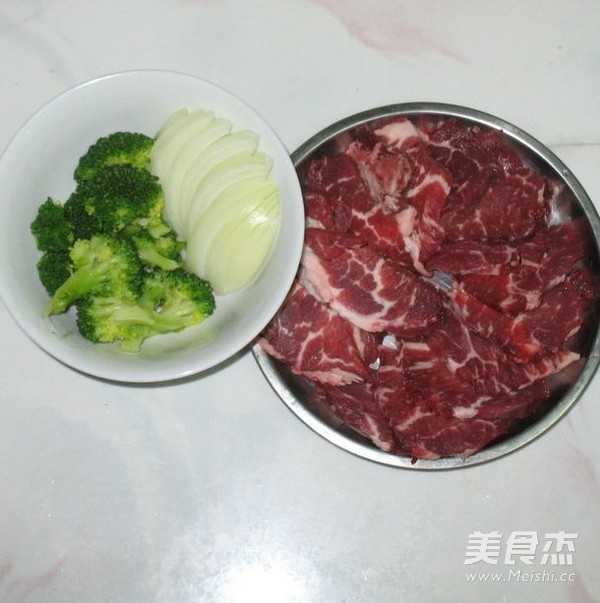 黑椒橙汁小牛排