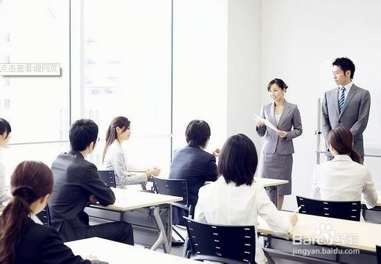 大学生出入职场应该怎样面试才能成功