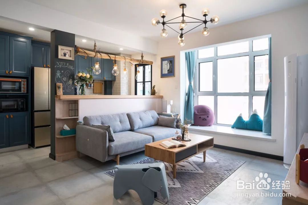 客厅带飘窗设计，让你惬意享受假期与阳光