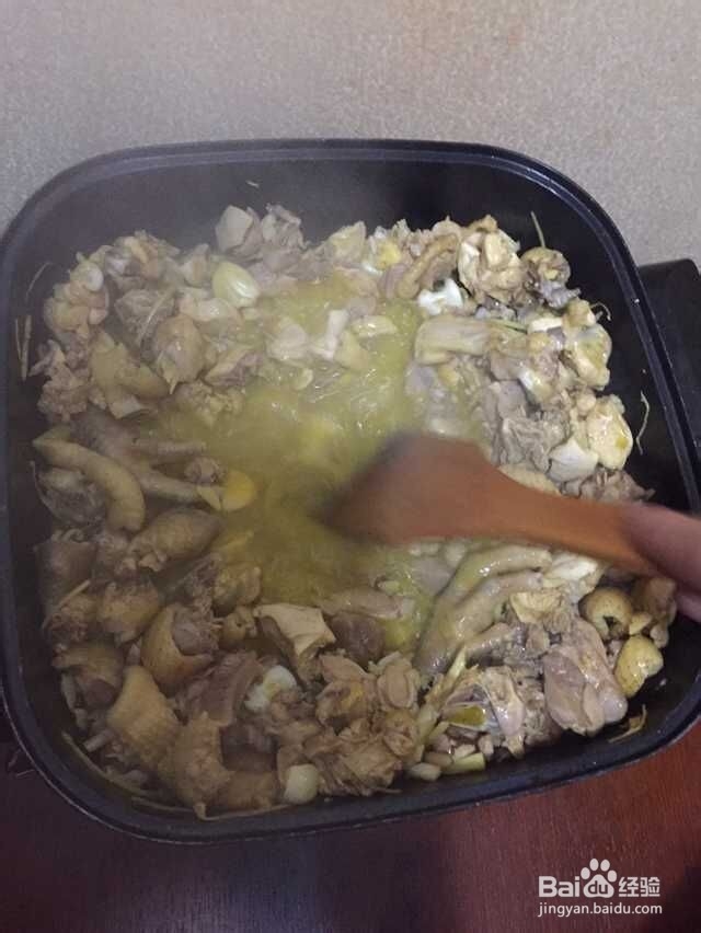 没有齐全的调料,也能做出可口足量的家常辣子鸡