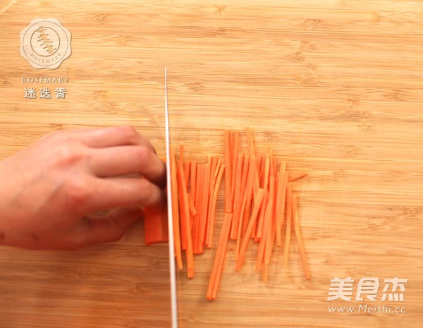 迷迭香：日式酱油炒面