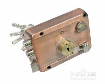 如何选购安全门锁