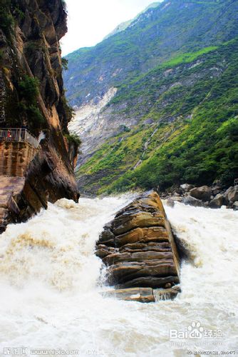丽江虎跳峡一日游