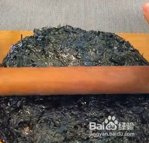 如何自制香酥可口的芝麻海苔？