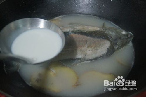 滋补鲫鱼汤的做法