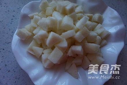 银耳雪梨羹的做法