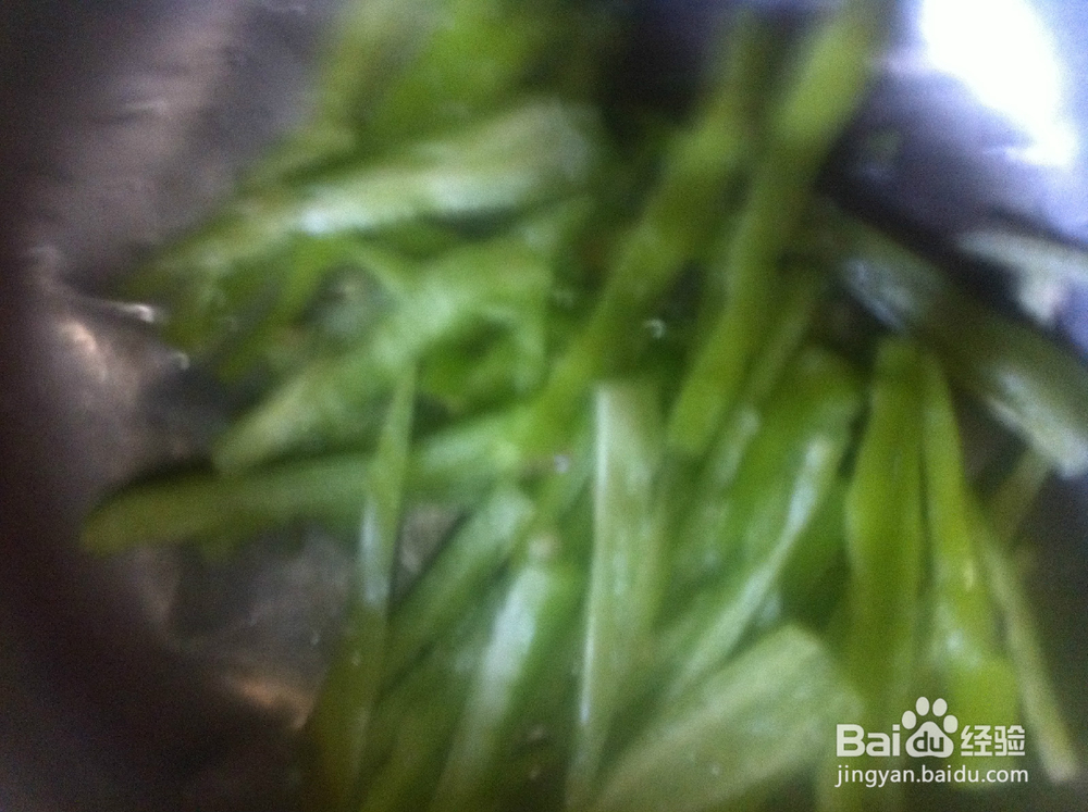 酸爽鲜辣土豆丝