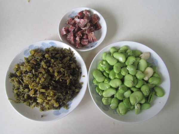 香肠雪菜炒蚕豆米