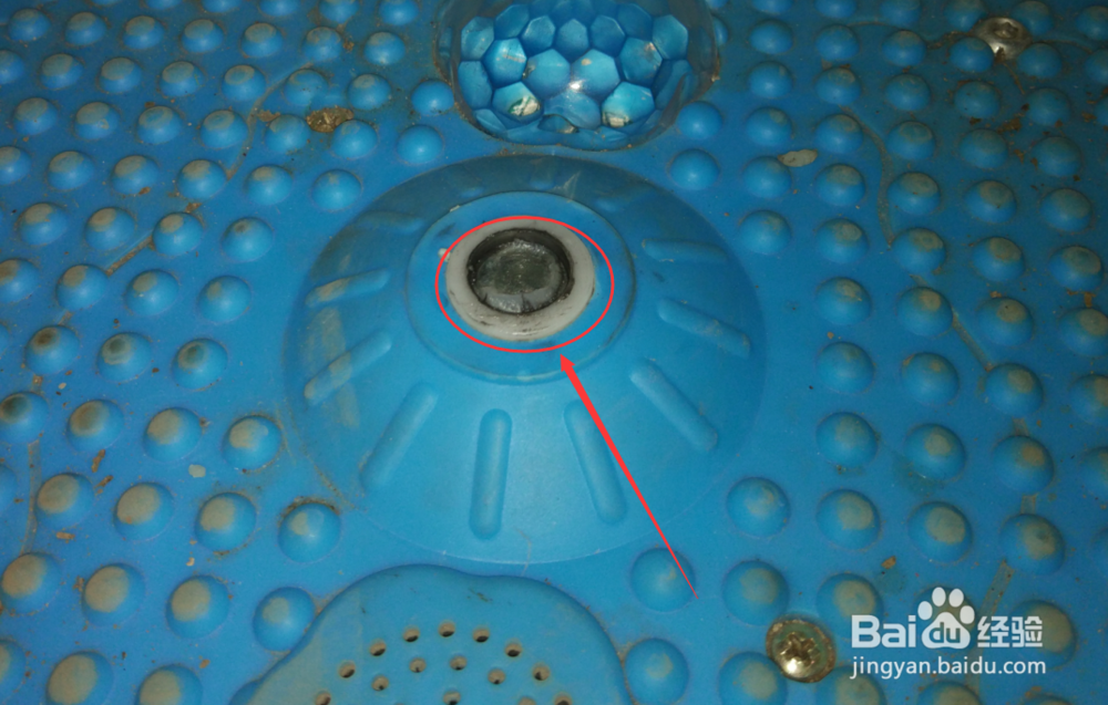 跳舞扭腰机一直响，如何加润滑油？