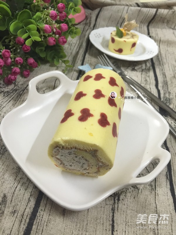 彩绘爱心蛋糕卷