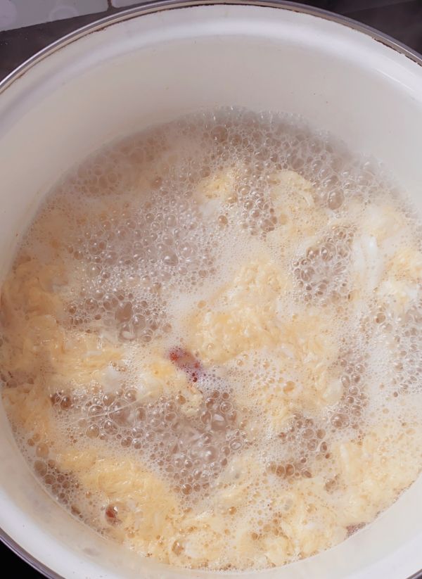 红枣枸杞米酒蛋花汤