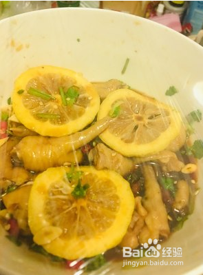 柠檬鸡爪的做法