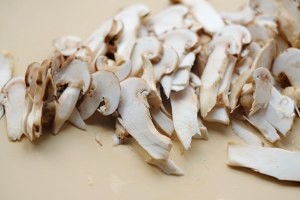 怎么做鸡汤浸松茸