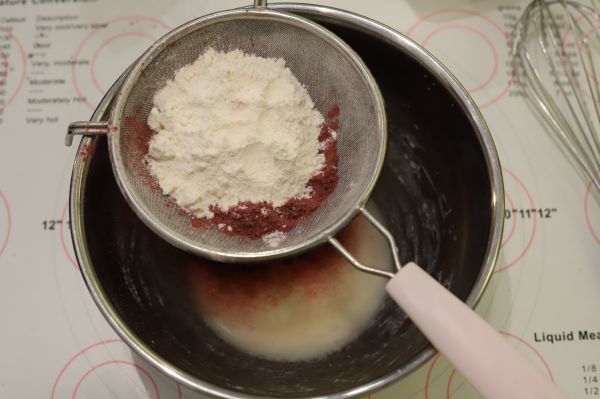 万圣节南瓜杯子蛋糕