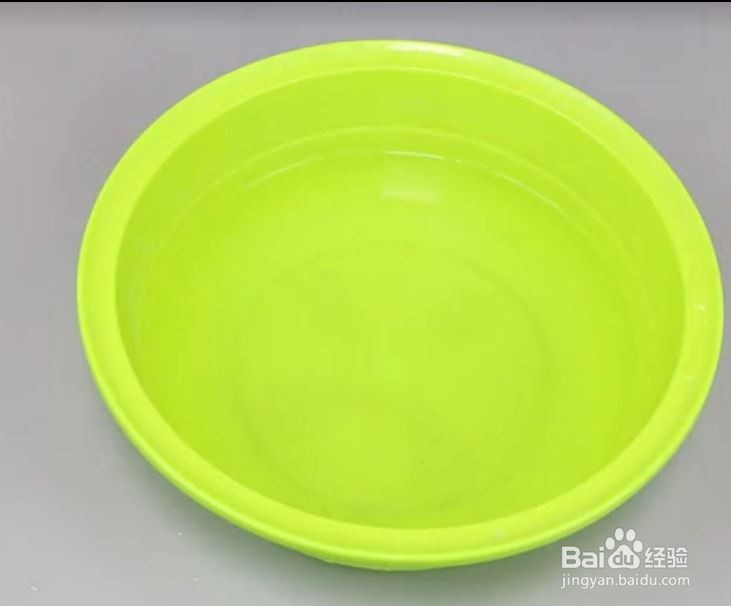 切完辣椒后马上使用这个方法效果非常的好