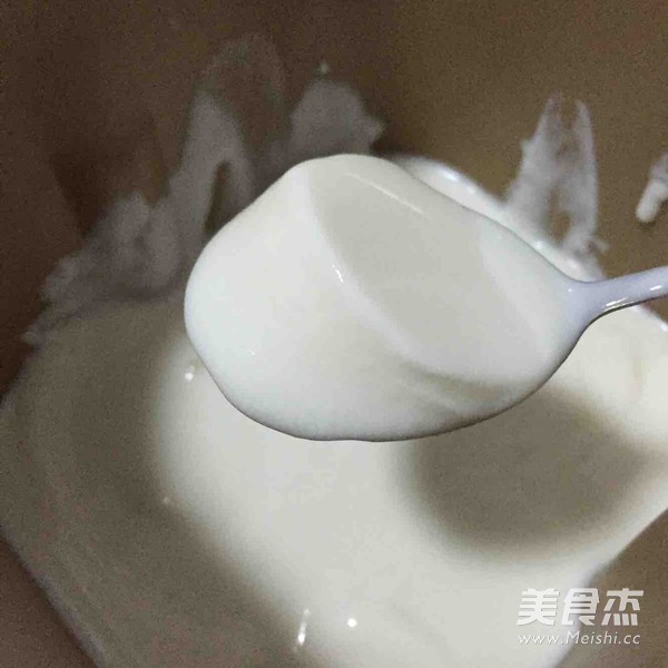黄桃酸奶的做法