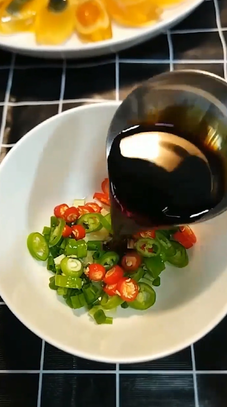 凉拌皮蛋怎么做?