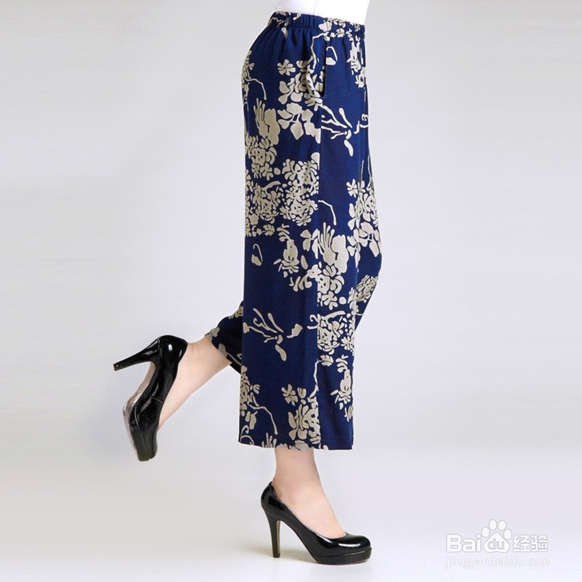 中年女士穿阔腿裤应该注意哪些问题