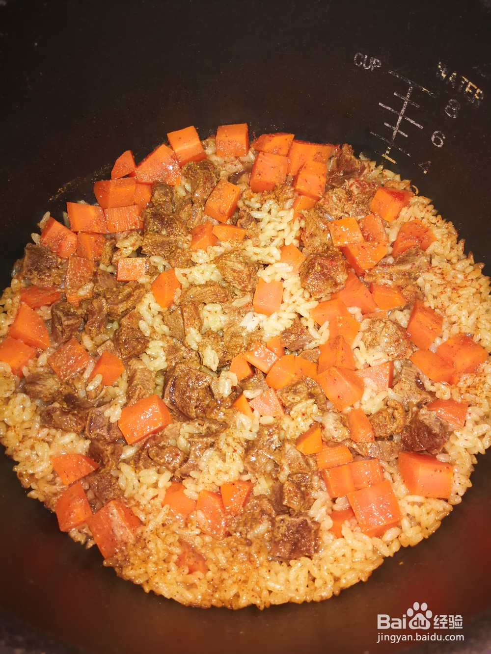 手抓饭牛肉焖饭大厨都是这么做的