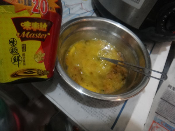 宝宝营养必备——菜脯煎土鸡蛋