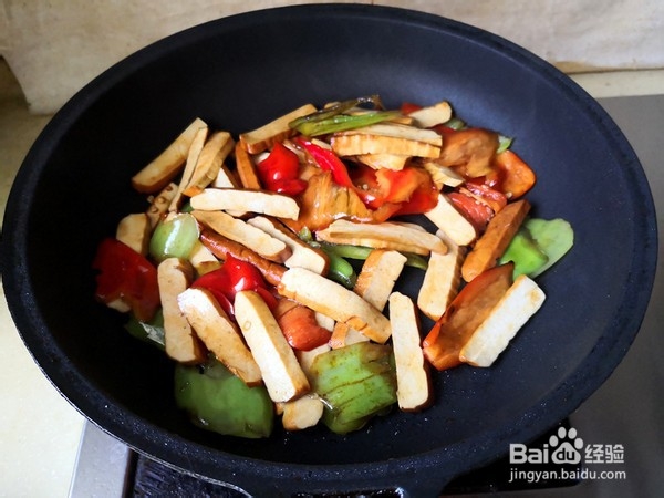 简单的尖椒干豆腐