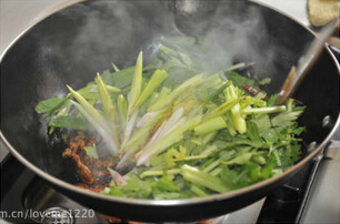 香芹青蒜炒米粉