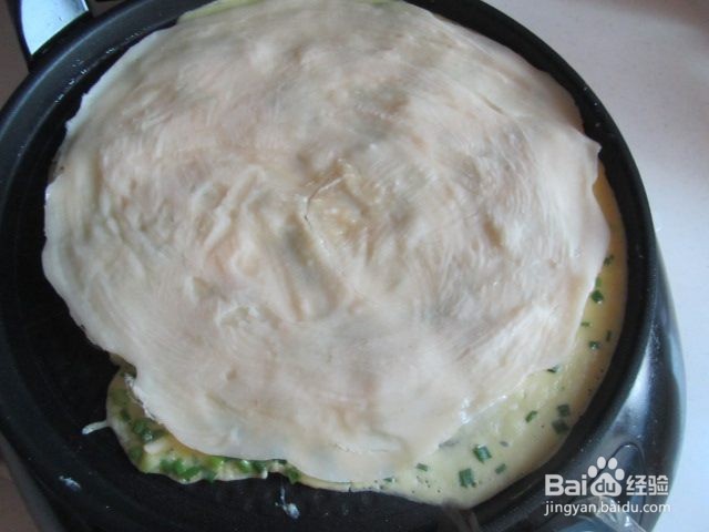 鸡蛋午餐肉卷饼