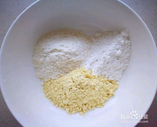 小米不要熬粥 加半碗面粉蒸发糕5步就做好超简单