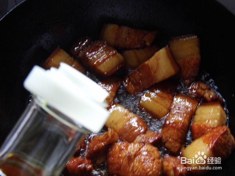 天凉了，吃点肉肉好过冬------口蘑红烧肉