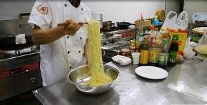 巧妙制作地道的川味小吃 四川凉面让你回味十足