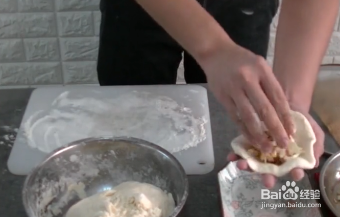 #新人打卡#如何做包子？香喷喷的肉包子制作教程