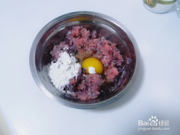 黄花菜肉丸汤的制作方法