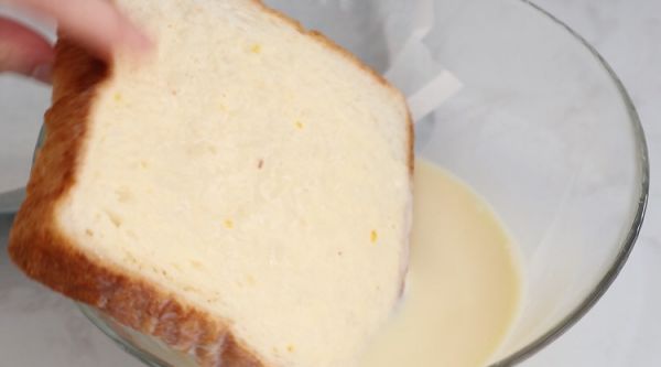 芝士虾仁吐司汉堡