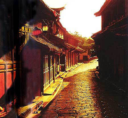 怎样查找丽江旅游客栈