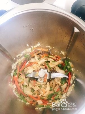 炒海螺片的做法