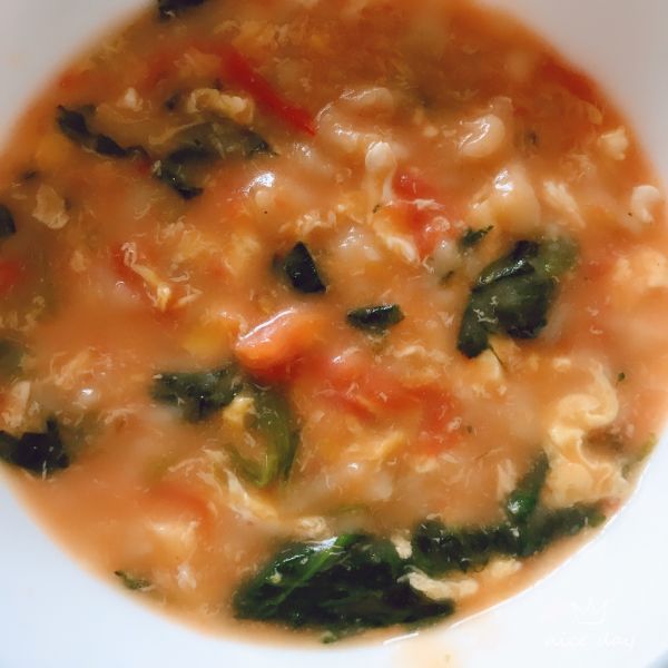 西红柿鸡蛋疙瘩汤