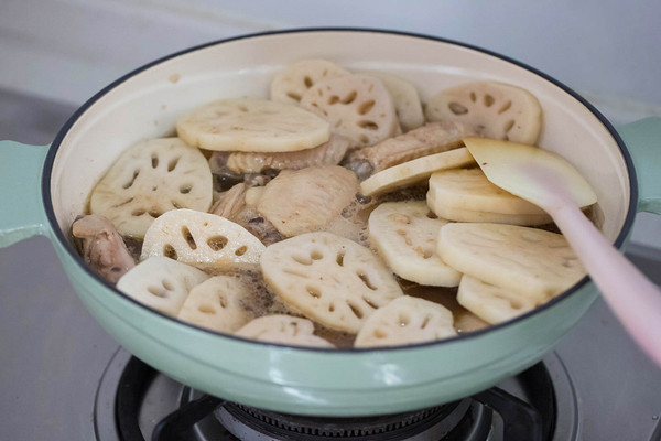 可乐甜醋鸡翅藕煲