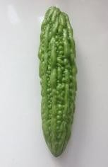 夏日炎炎，来杯苦瓜汁消消暑吧