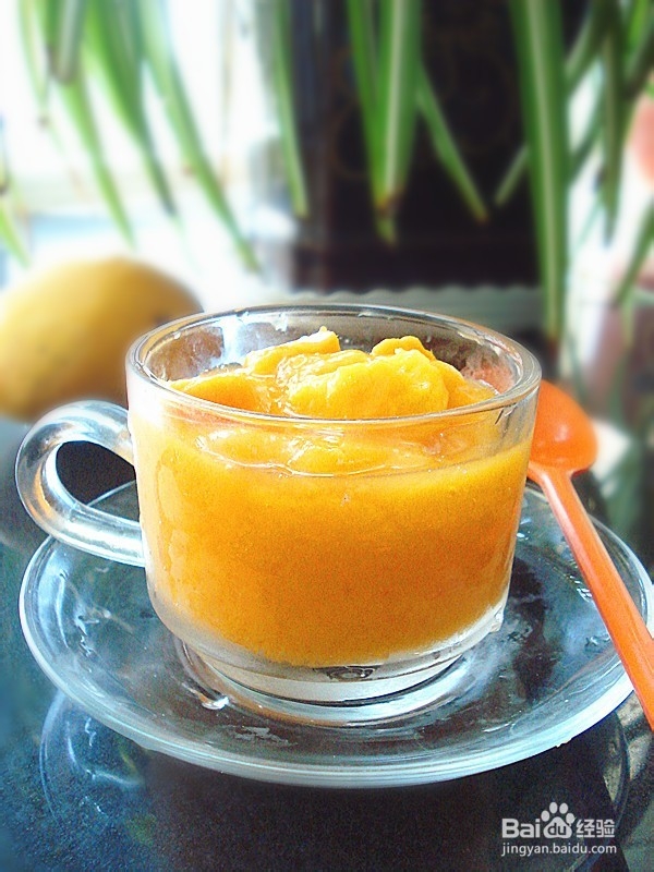 家庭秘制版芒果冰沙