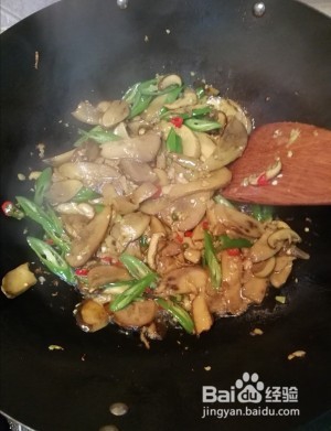 教你怎么做素炒牛肝菌
