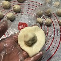 教你如何制作蛋黄酥