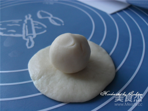 蛋黄酥的家常做法