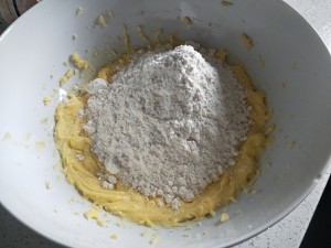 葡萄奶酥的做法