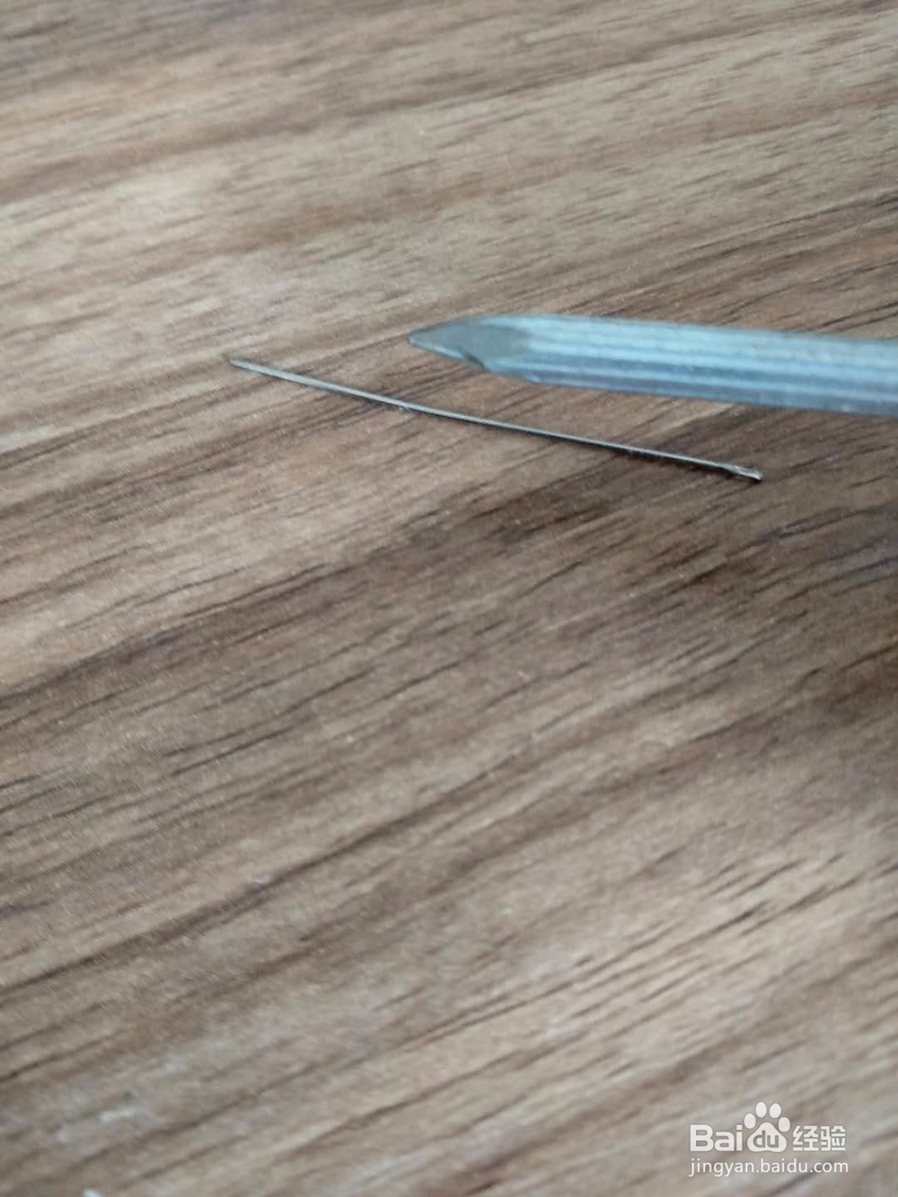 如何用 铁钉制作电磁铁